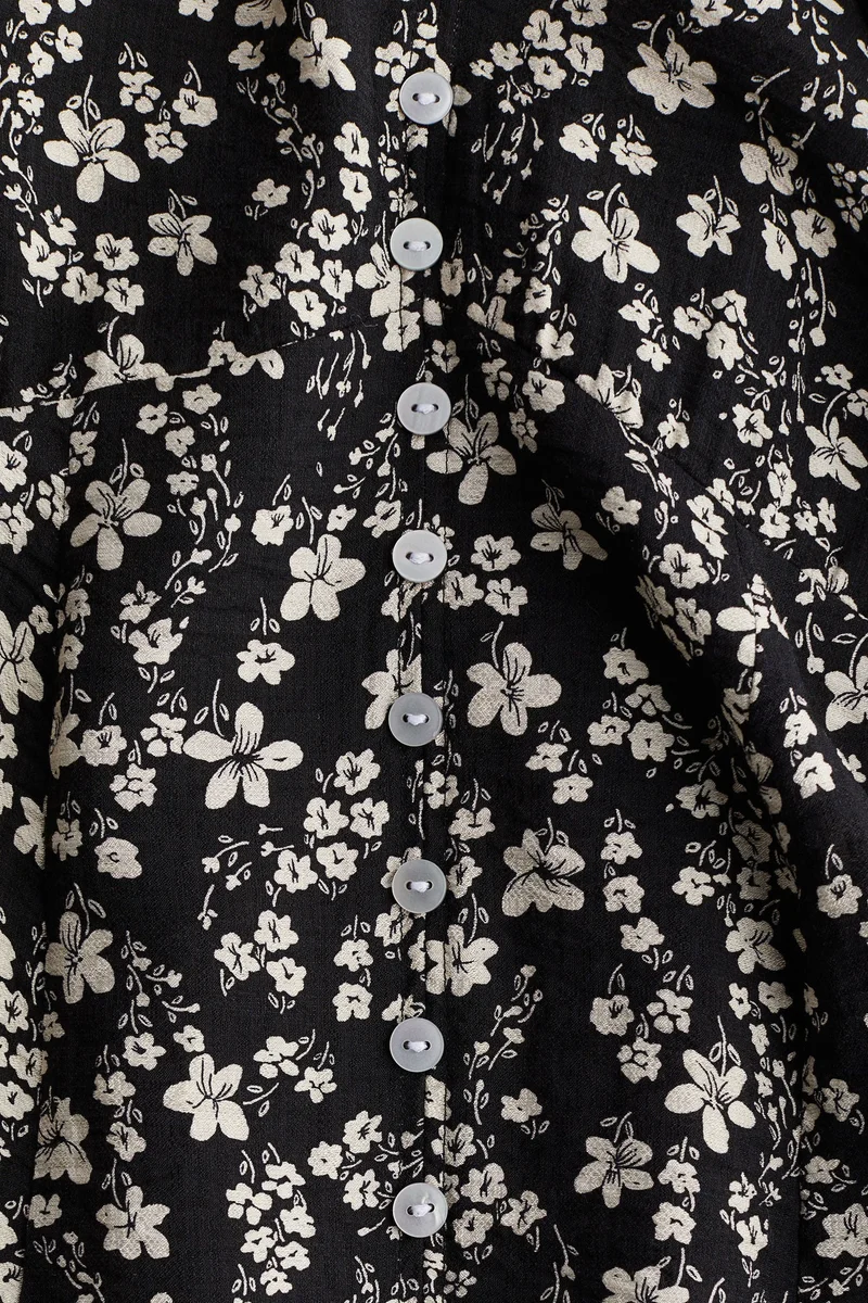 H&M MAMA Button-front dress