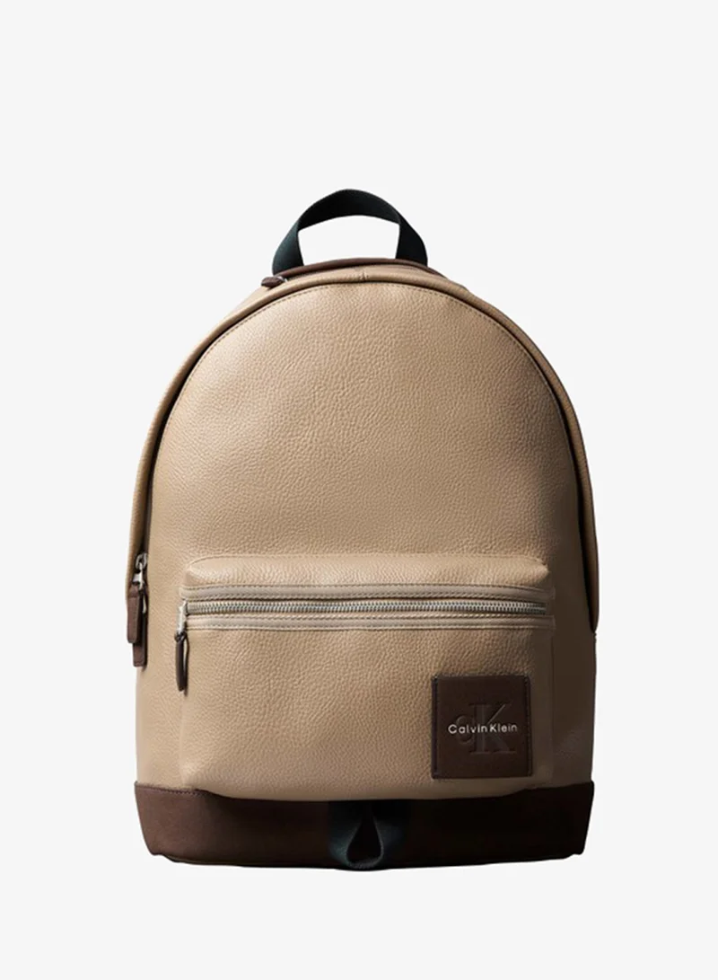 كالفن كلاين Monologo Round Backpack