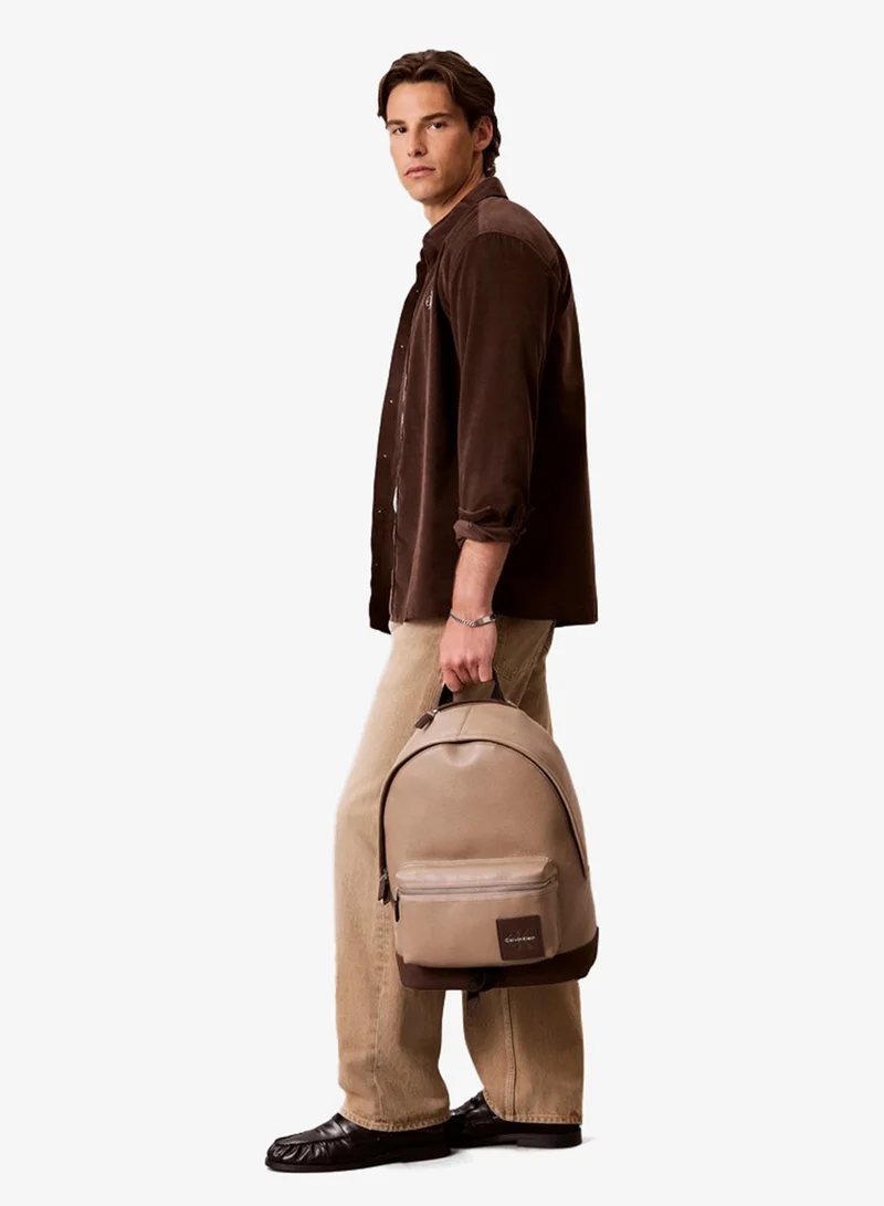 كالفن كلاين Monologo Round Backpack