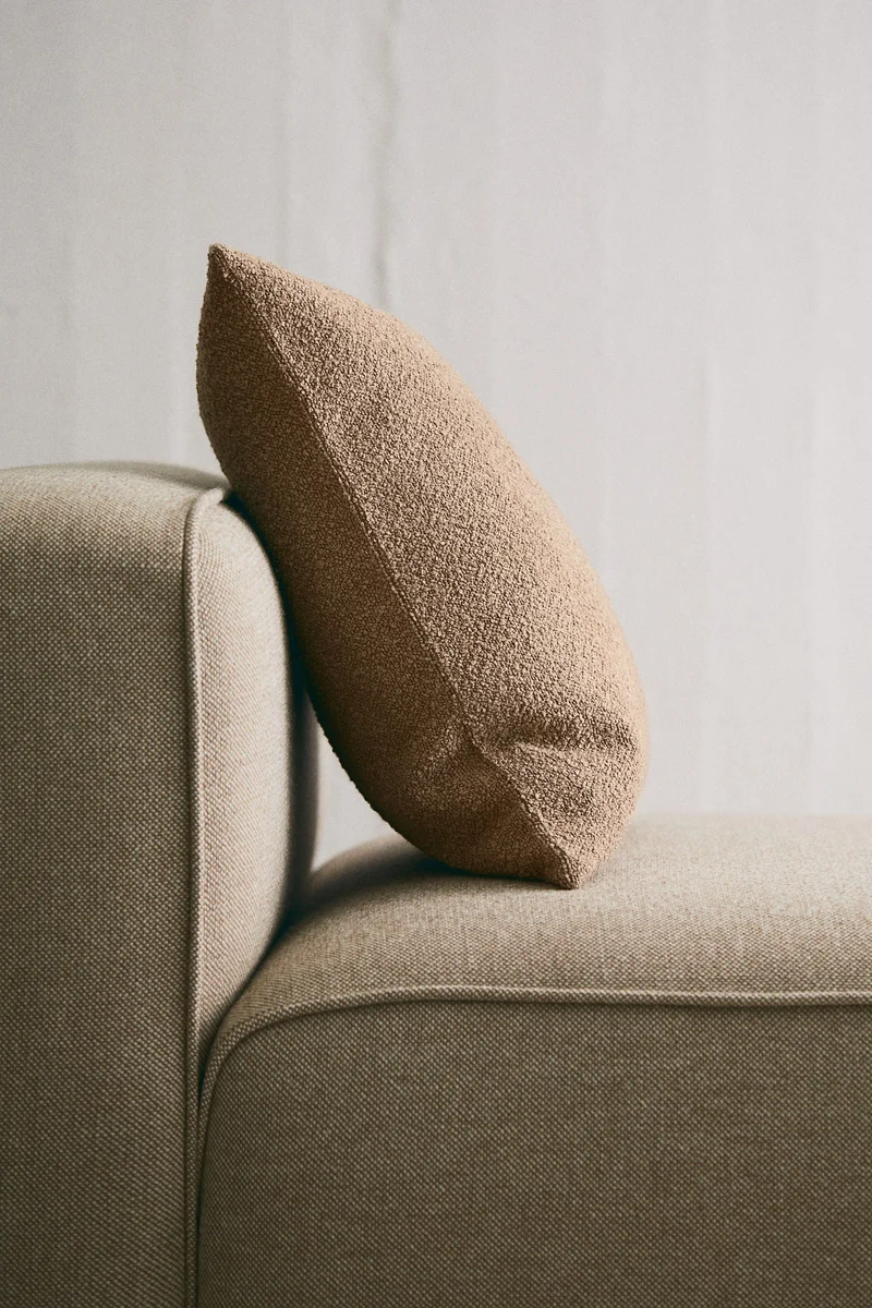 H&M Bouclé cushion cover