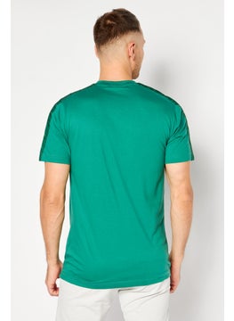 umbro Men Sportswear Fit Short Sleeve Brand Logo T-Shirt, Green  - Image 4