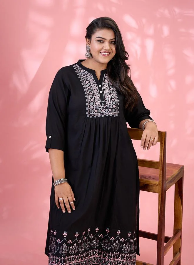 globus Globus Plus Size Black Embroidered Yoke Kurta and Pants Set