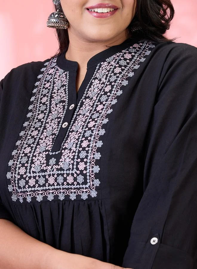 globus Globus Plus Size Black Embroidered Yoke Kurta and Pants Set