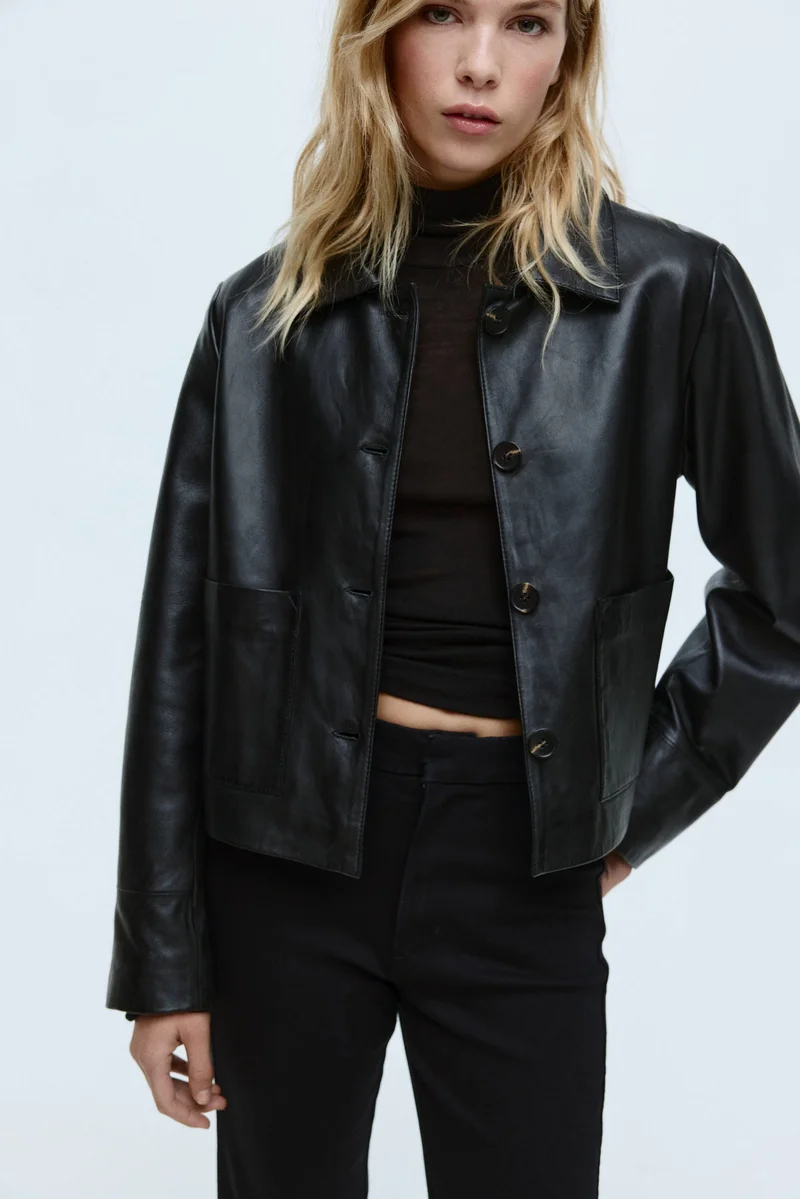 اتش اند ام جينز بقصة حافة واسعة وخصر عالي