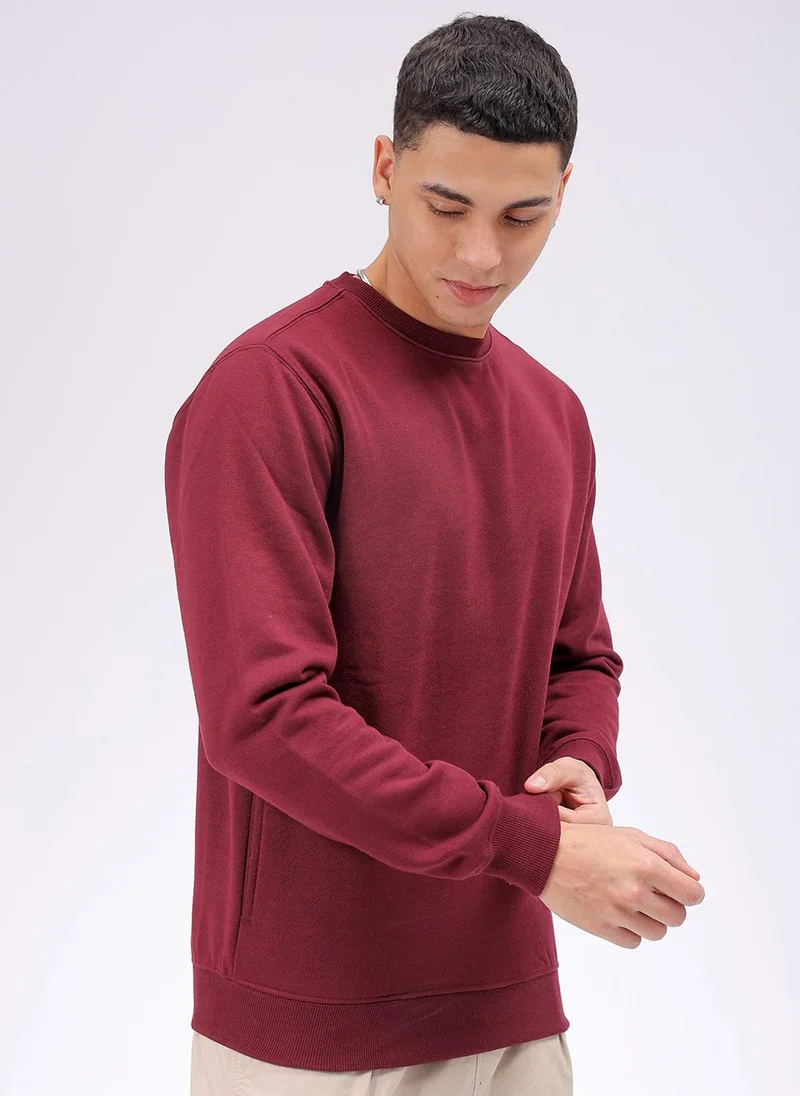 ذا انديان كراج كو Men Regular Fit Solid Crew Neck Overhead Sweatshirt