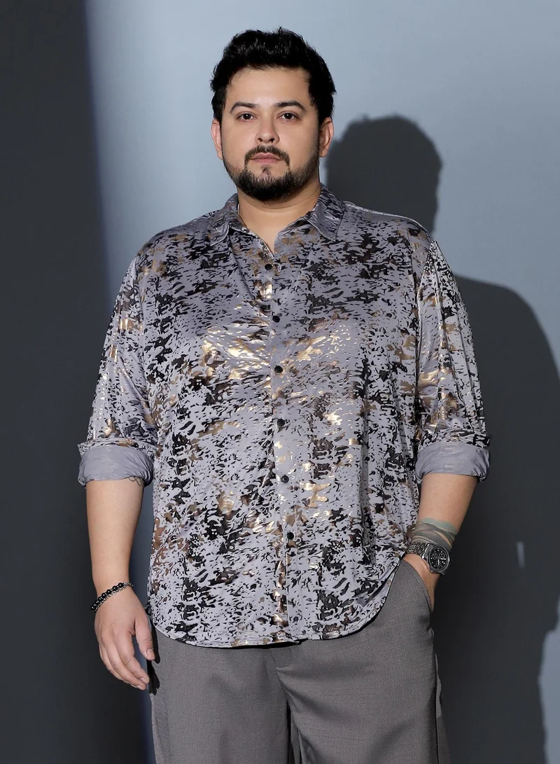 Instafab Plus Instafab Plus Men Camou-Foil Imprint Shirt | Spread Collar , Long Cuffed Sleeves | Button Closure , Curved Hem | Abstract Print Plain Material | Woven Fabric For Party & Evening Wear | Moon Grey