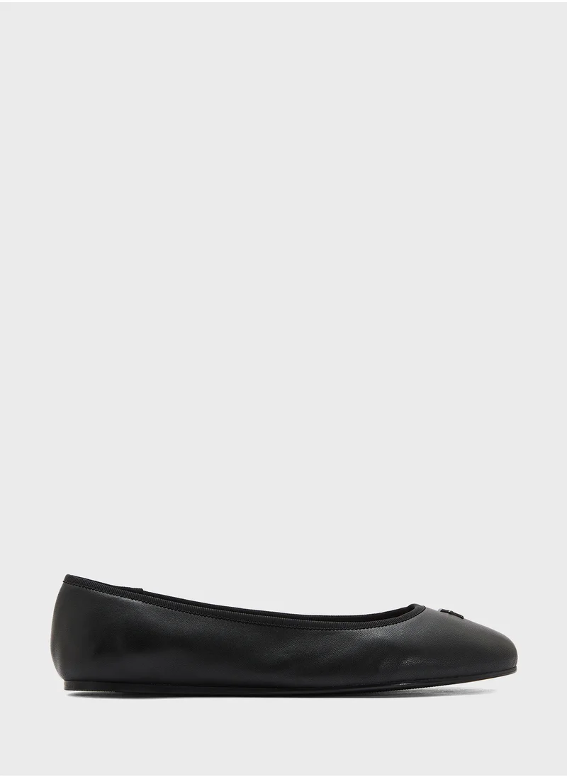 تومي هيلفيغر Hardware Leather Ballerinas