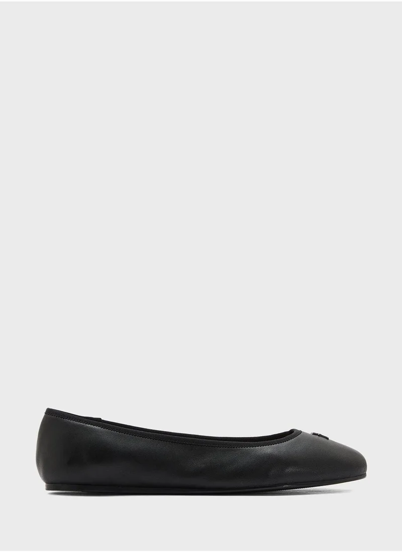 تومي هيلفيغر Hardware Leather Ballerinas