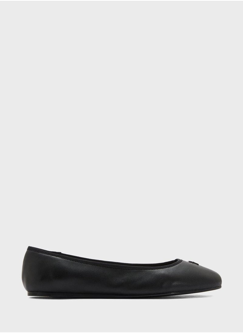 TOMMY HILFIGER Hardware Leather Ballerinas  - Image 2