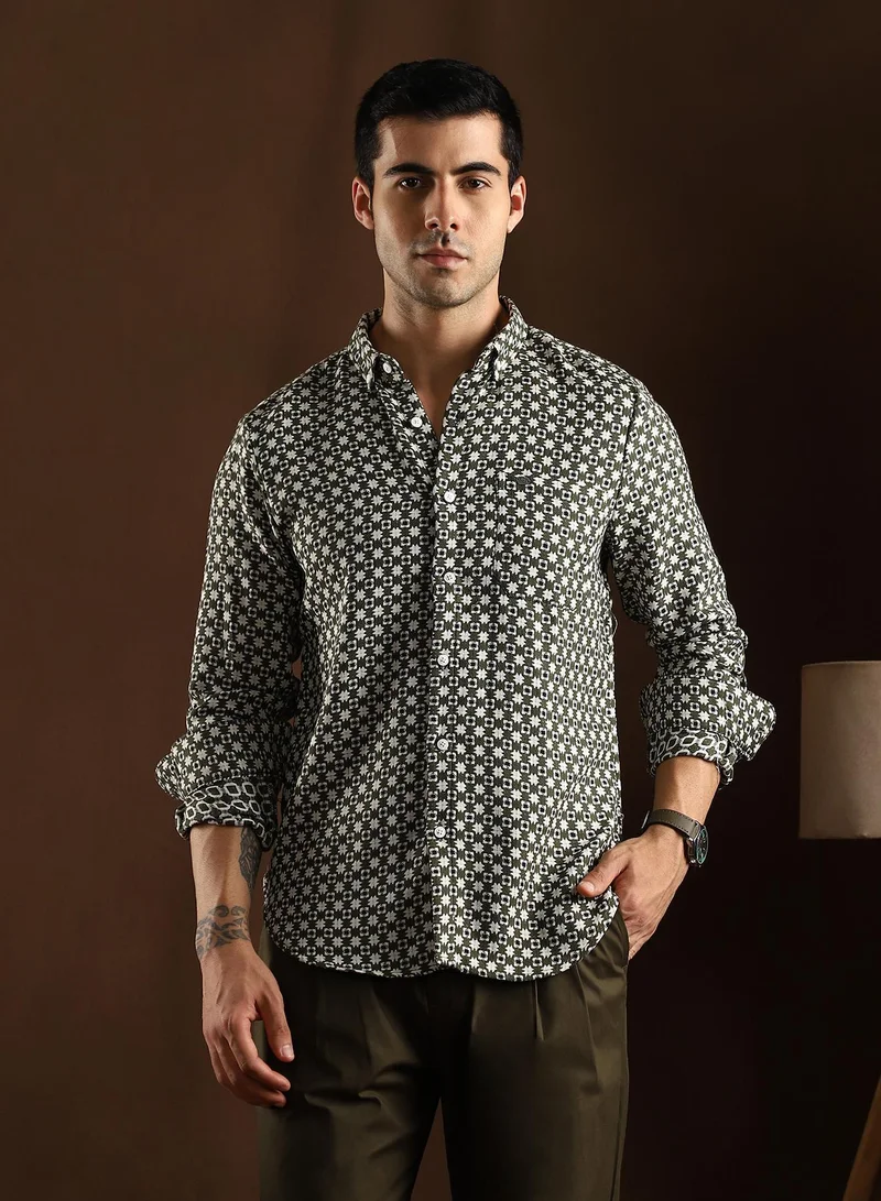 Campus Sutra Men's Olive Green Motif-Block Regular Shirt For Casual Wear | Spread Collar | Long Cuffed Sleeves | Button Closure | Shirt Crafted With Comfort Fit For Everyday Wear