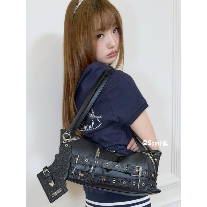 Luv is True American Vintage Rivet Zipper Shoulder Bag - Image 2