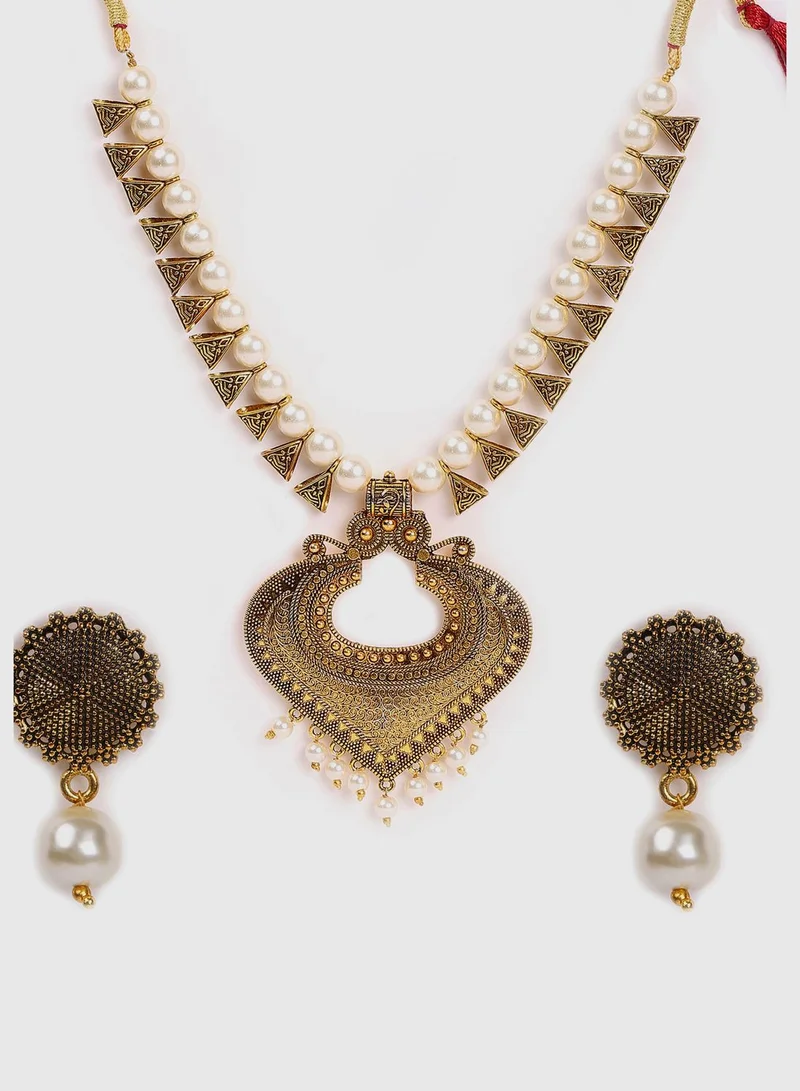 SOHI Antique Golden Loop Jewellery Set