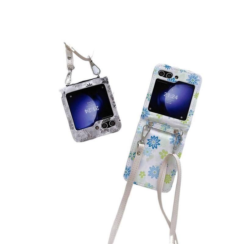 غطاء واقي | ملمس جلد | Flower | حماية من السقوط | حبل تعليق | مقاوم للصدمات لـ Samsung Galaxy Z Flip 5 - Image 4