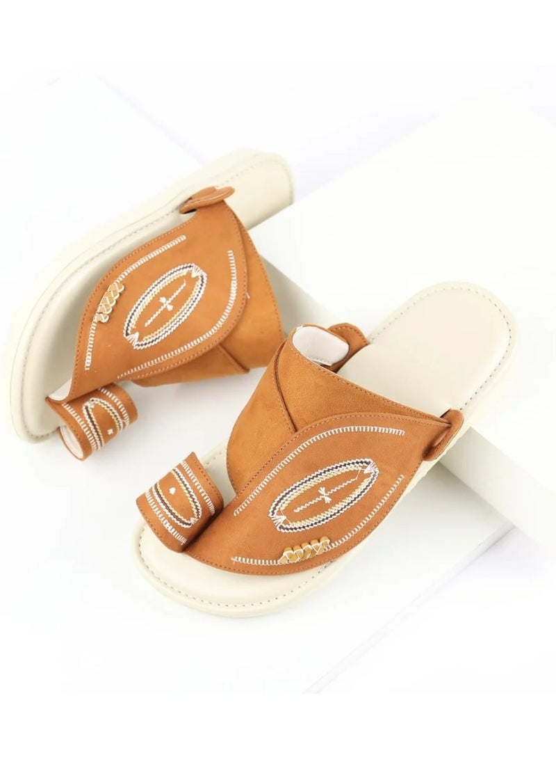 شخصية رجل  نعال شرقي مطرز - Image 1