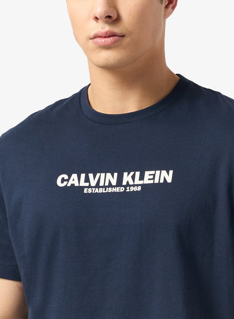 CALVIN KLEIN Graphic Crew Neck T-Shirt - Image 3