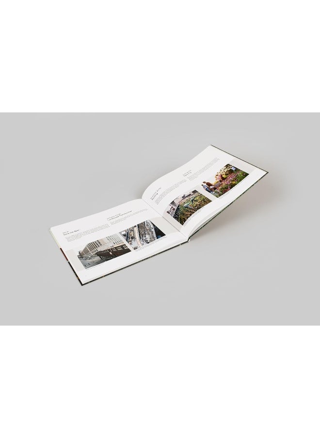 null - Joel Sternfeld: Walking the High Line: Revised Edition - Image 1