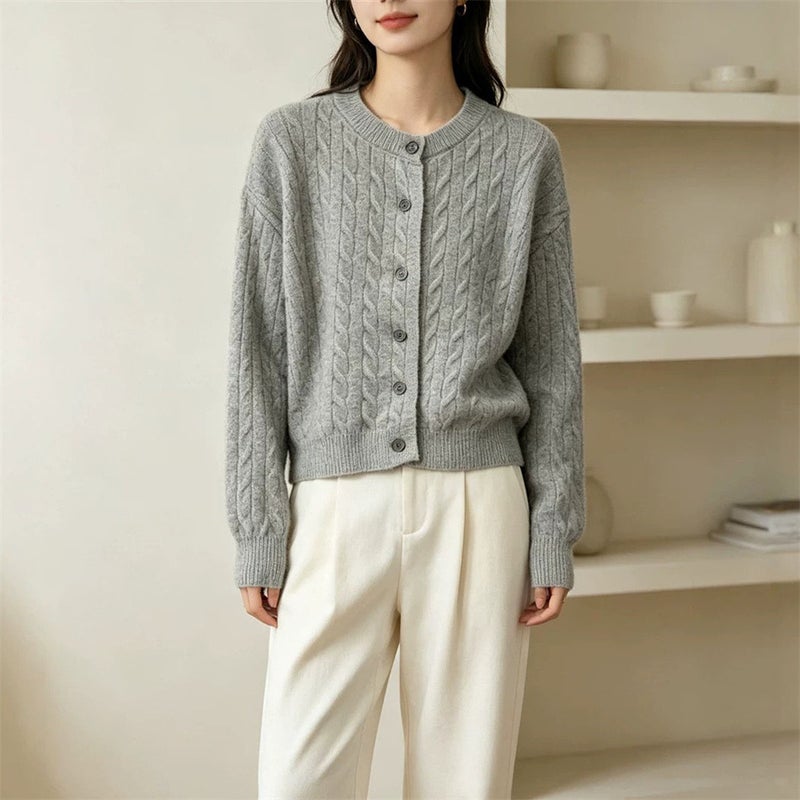 Women's Chunky Cable Knit Cardigan - Image 3