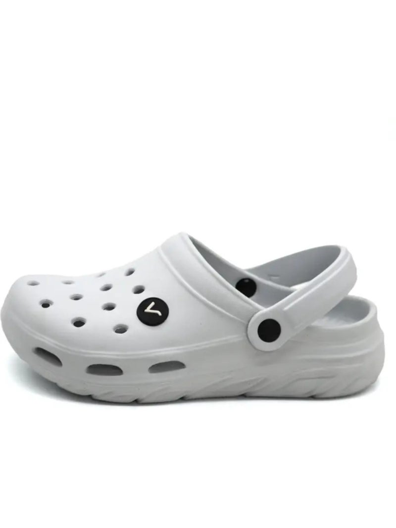 Svaar Men’s Lightweight Classic Clogs Comfortable Breathable Slip-On Sandals for Indoor and Outdoor Use - Image 4