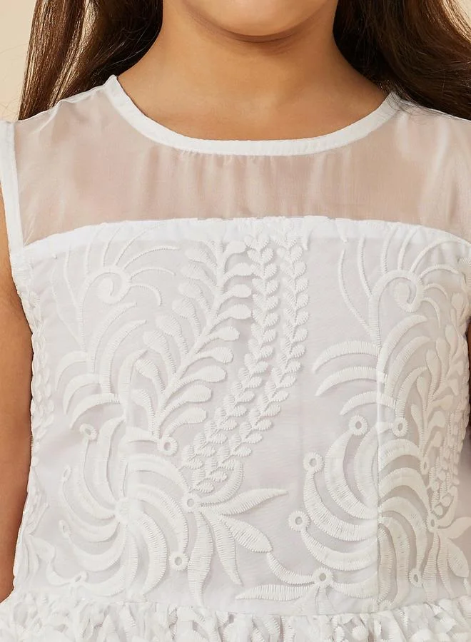 ستايلي Lace Detail Round Neck Fit and Flare Dress