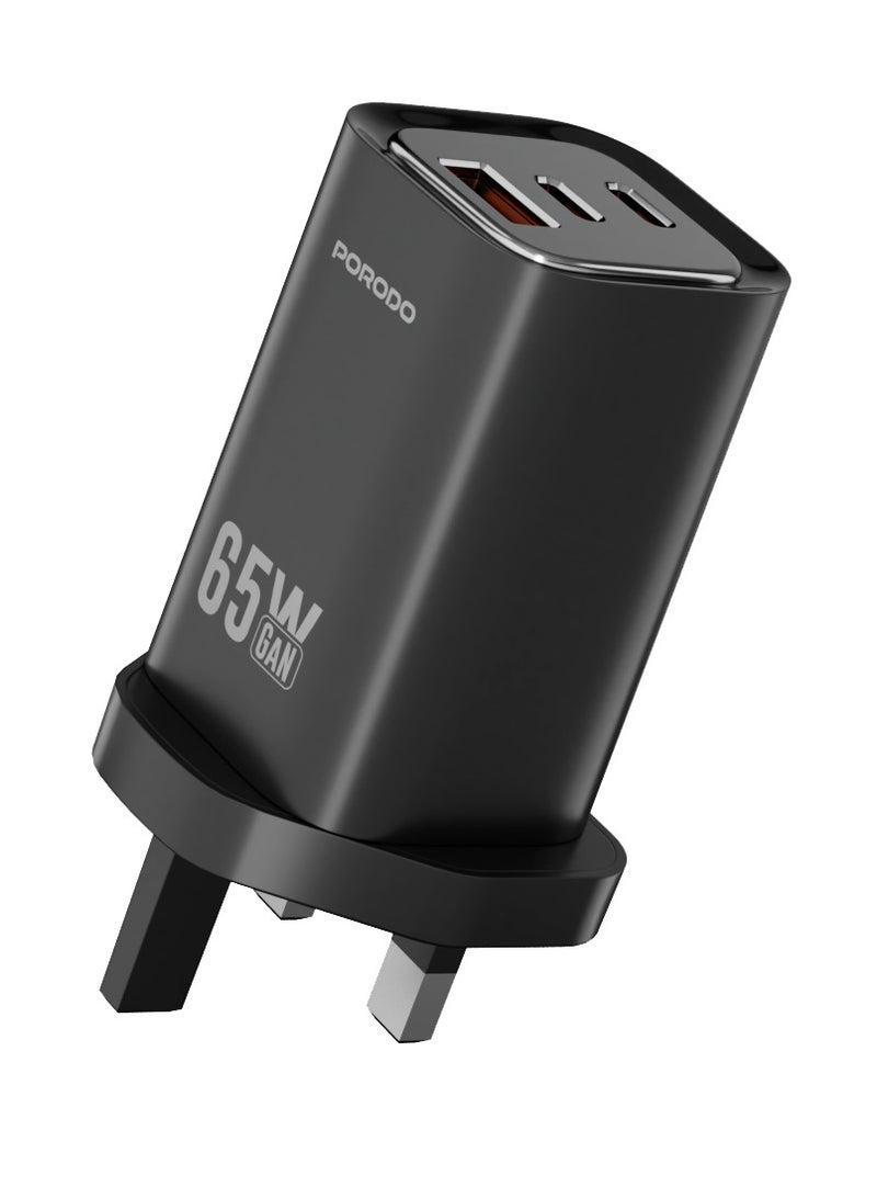 بورودو شاحن حائط سريع PD 65 وات ثلاثي المخرجات من GaN بمقبس المملكة المتحدة / مخرج USB-A ومخرجين USB-C / QC 22.5 وات / شحن متزامن / شاحن كمبيوتر محمول / حماية مدمجة - أسود - Image 3