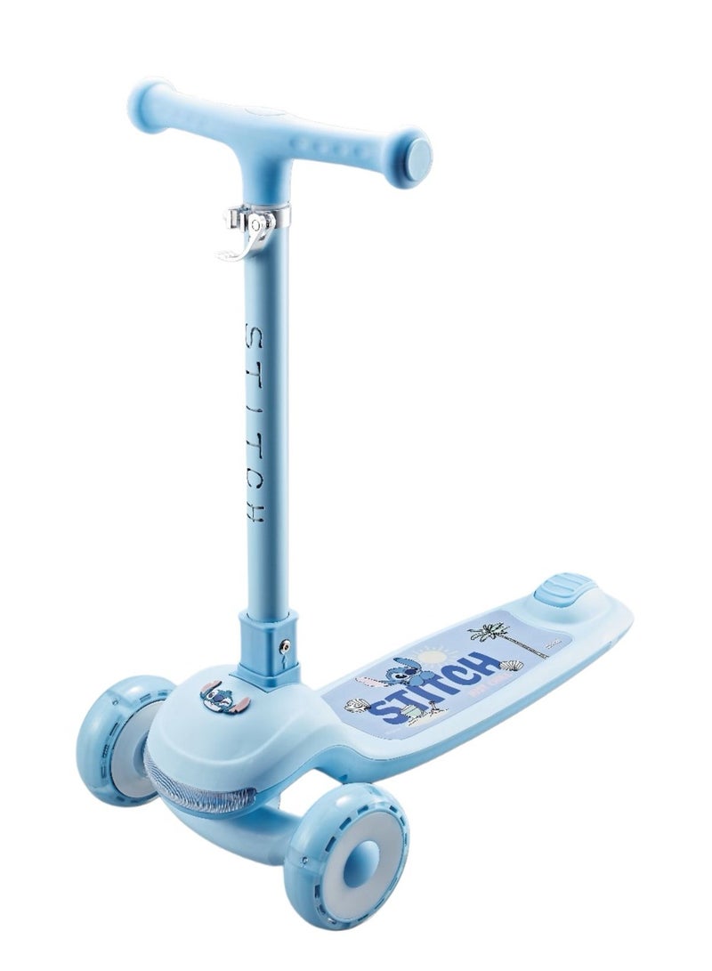 STITCH سكوتر ستش ذو 3 عجلات مع إضاءة – تألق وانطلق! | 3 عجلات من المرح المضيء | آمن، ثابت وأنيق | للأطفال من عمر 3 سنوات وما فوق - Image 1
