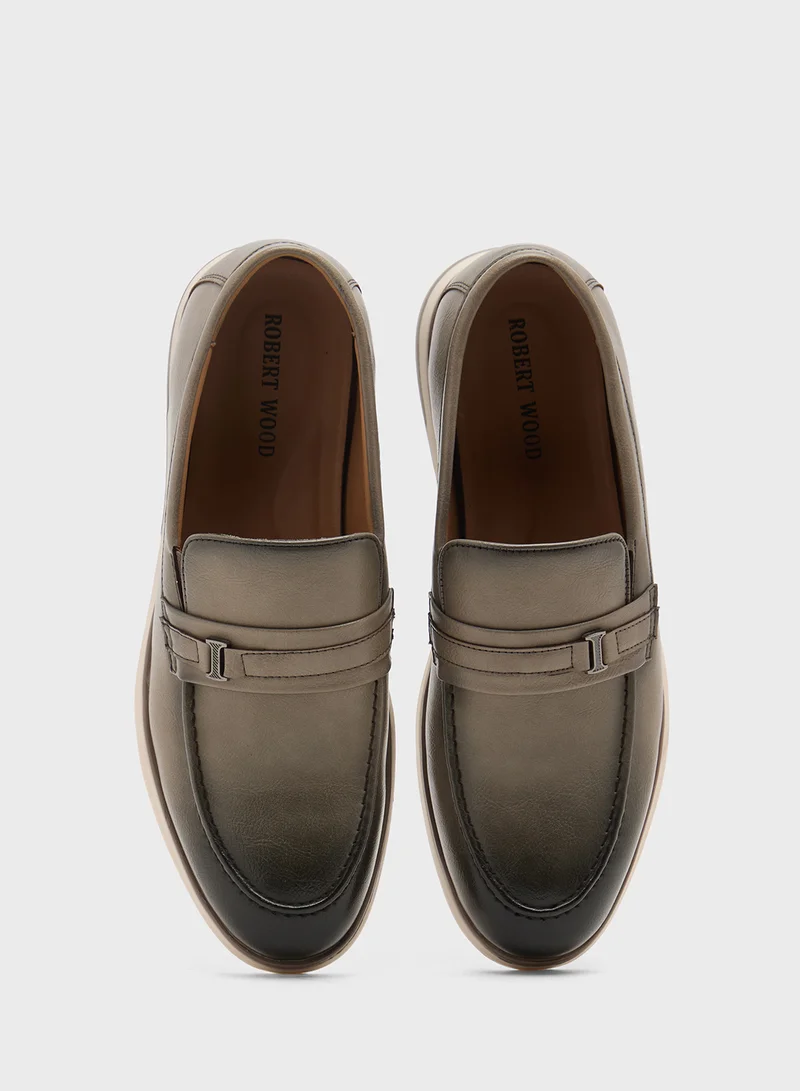 روبرت وود Smart Casual Slip Ons