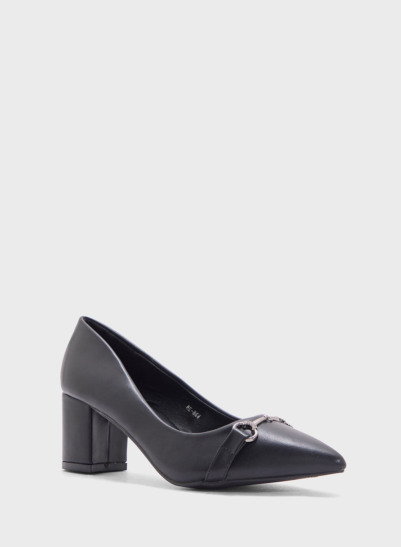 BR Block Heeled Pointed Pump  - Image 2