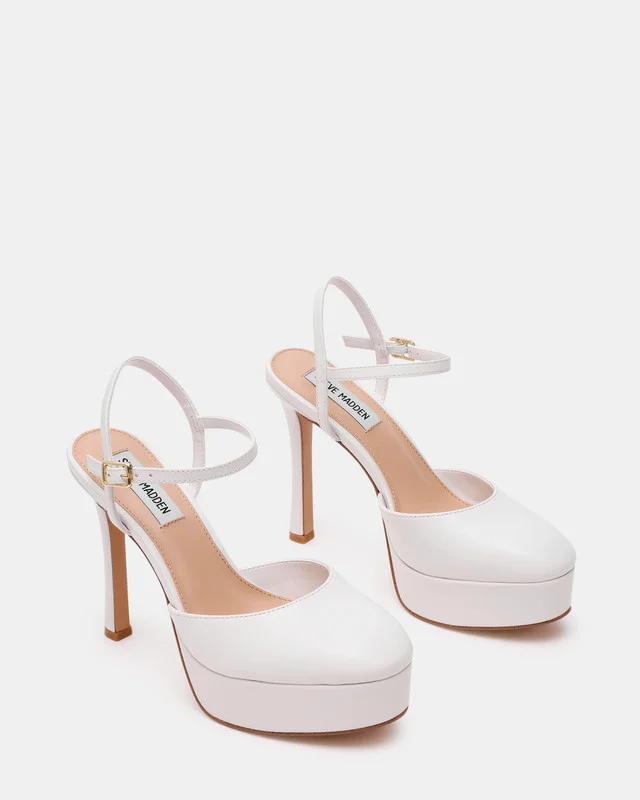 ستيف مادن Ravished White Women's Sandals