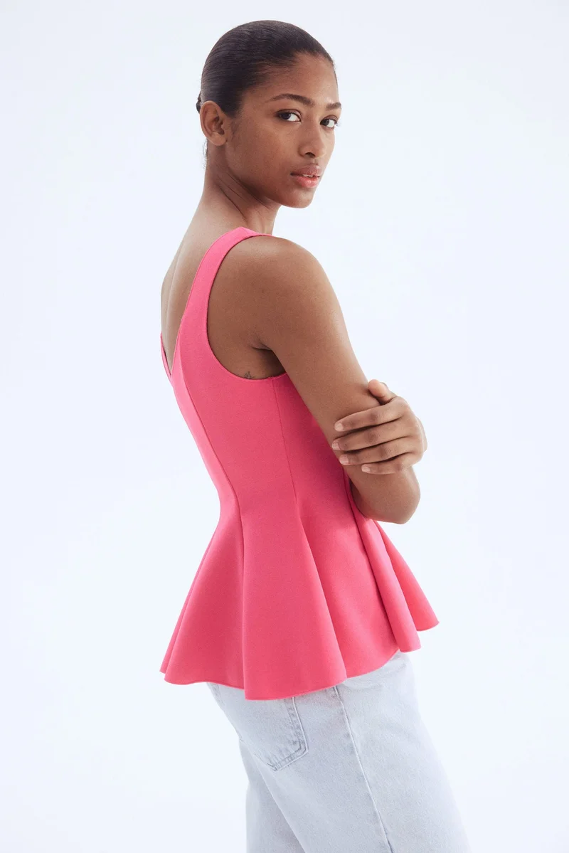 اتش اند ام بلوزة بحافة بيبلام من جيرسيه بتصميم متداخل