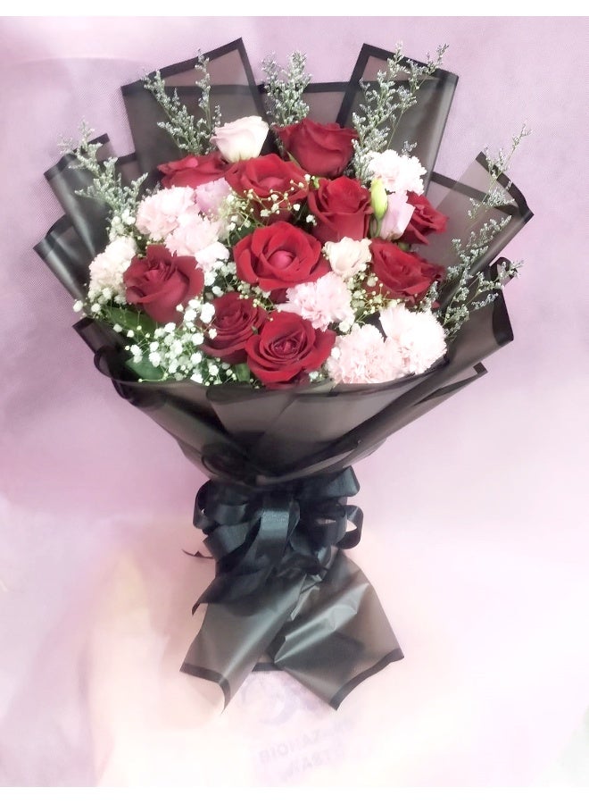Carmel Flowers Mixed Black Wrapping Bouquet - Image 1