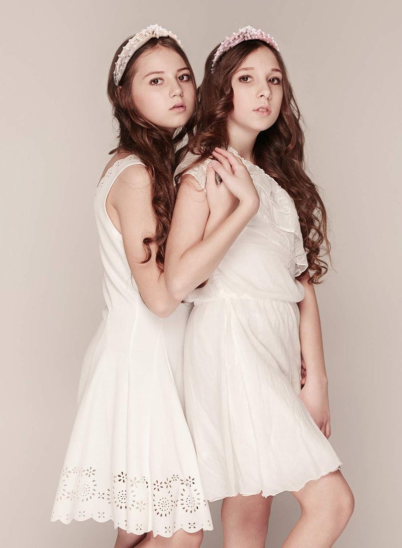 KASTWAVE Pearl Headbands for Women Set of 4 Fashionable Hair Accessories for Workout Yoga and Running Cute Beauty Hairbands in Vintage Style - Image 2