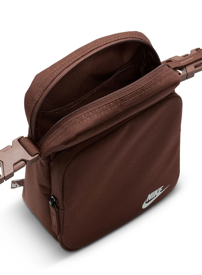 Nike Heritage Crossbody Messenger