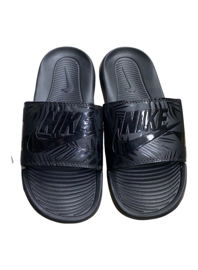 Nike Urbanite Men's Slippers, Lightweight, for Everyday Use - Image 1