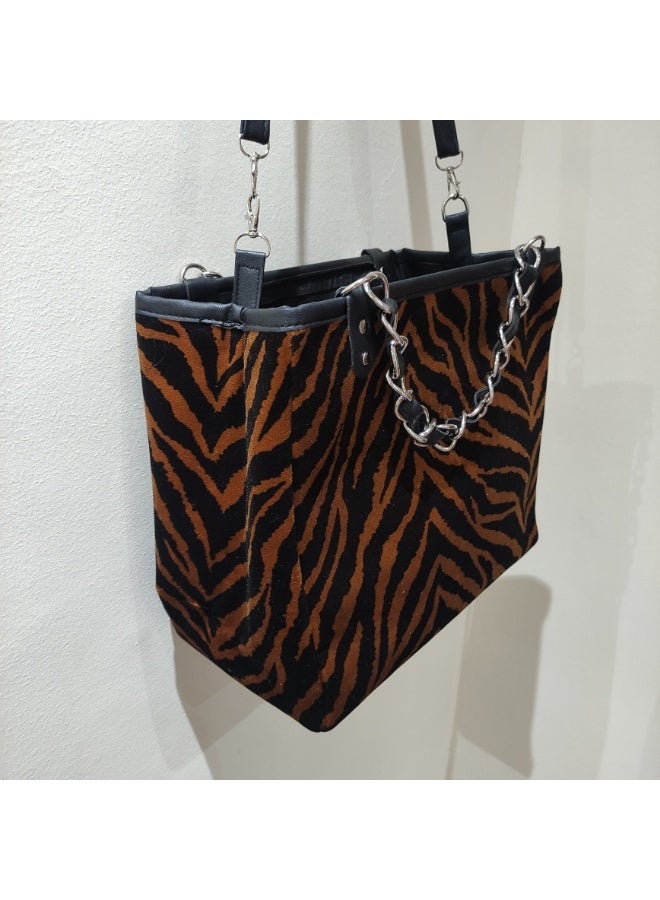 Women's Hand & Shoulder Leather Bag  - Image 3