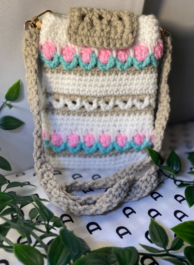 Braidise Creations Crochet made Tulip Pattern Mobile Sling Bag  - Image 2