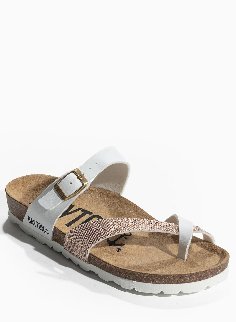 بيتون صنادل ديان المسطحة