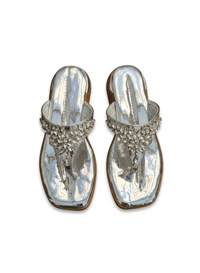 Vbranda A vibrant and radiant summer slipper for a stylish modern look.SF-76-SILVER - Image 3