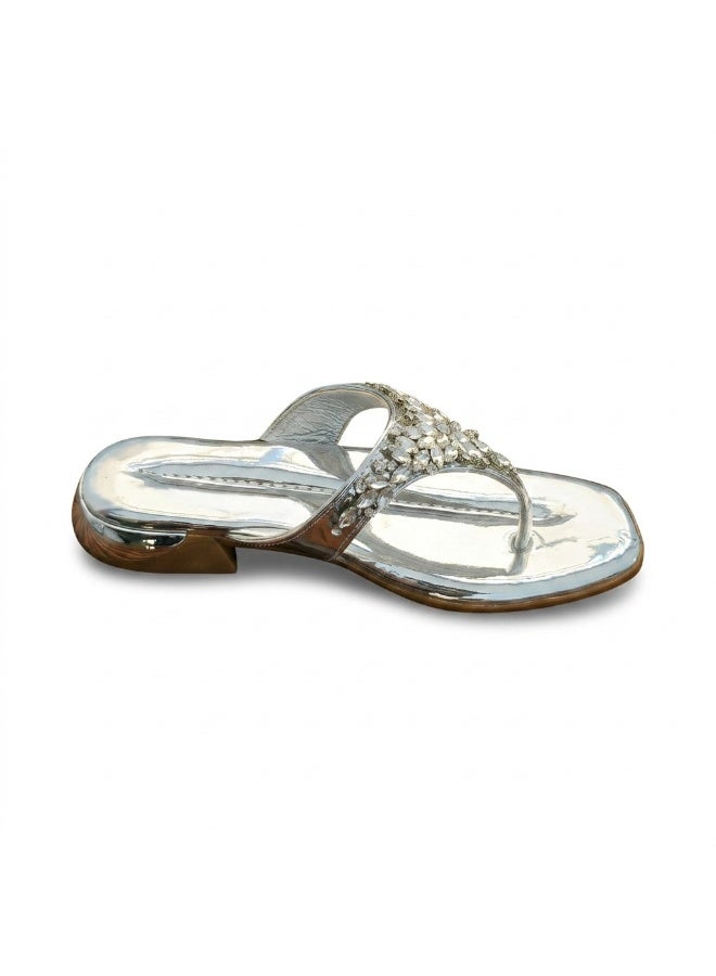 Vbranda A vibrant and radiant summer slipper for a stylish modern look.SF-76-SILVER - Image 2