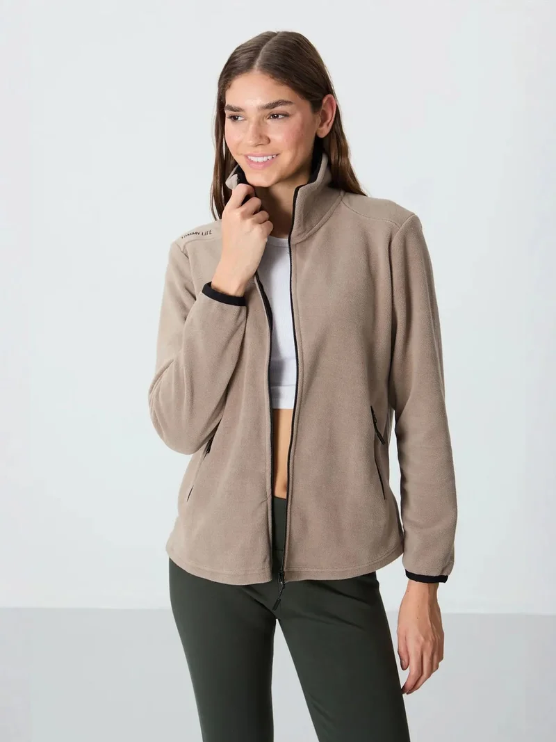 تومي لايف TOMMY Women's Plush Zip Sweatshirt