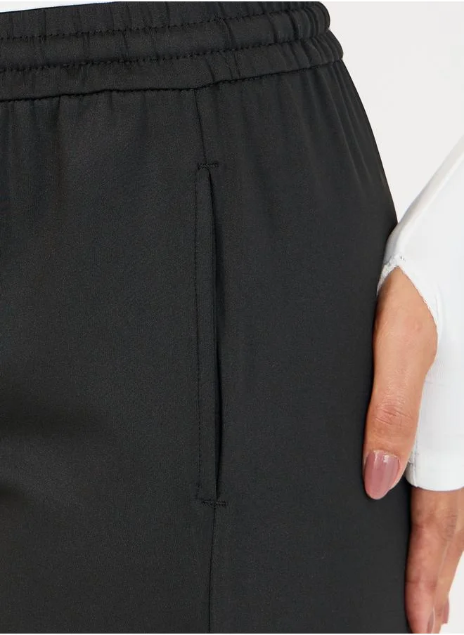 Styli Elastic Waist Slit Pocket Detail Straight Pant with Drawstring Closure