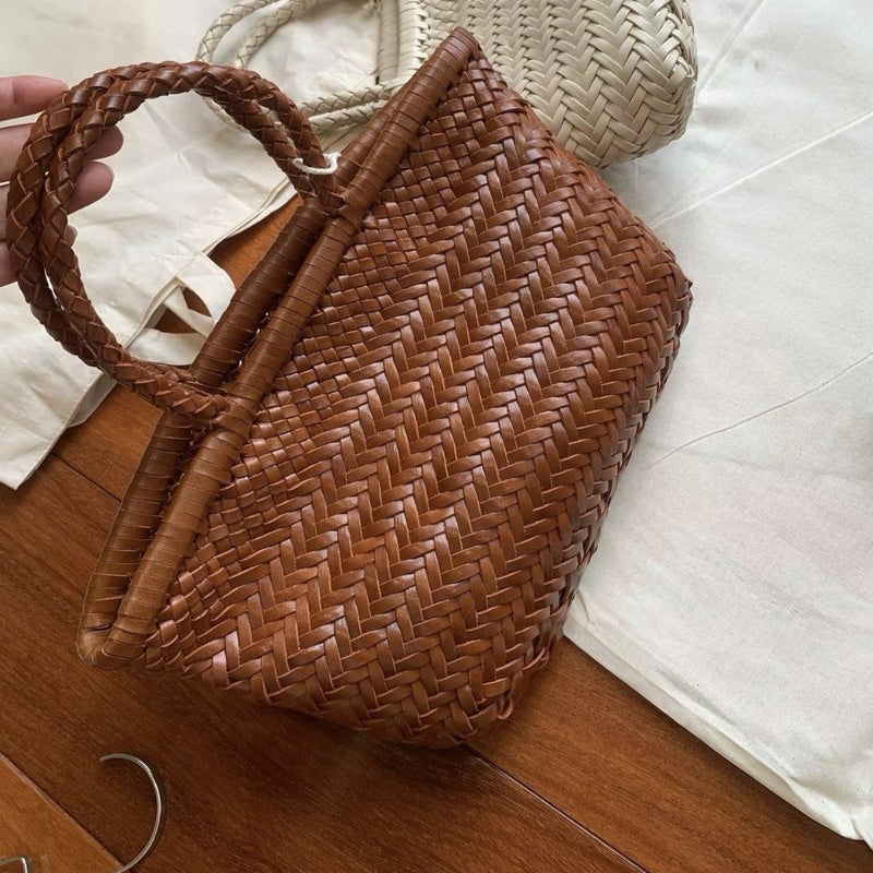 French Retro Genuine Calfskin Leather Bucket Bag Handwoven Small - Image 1