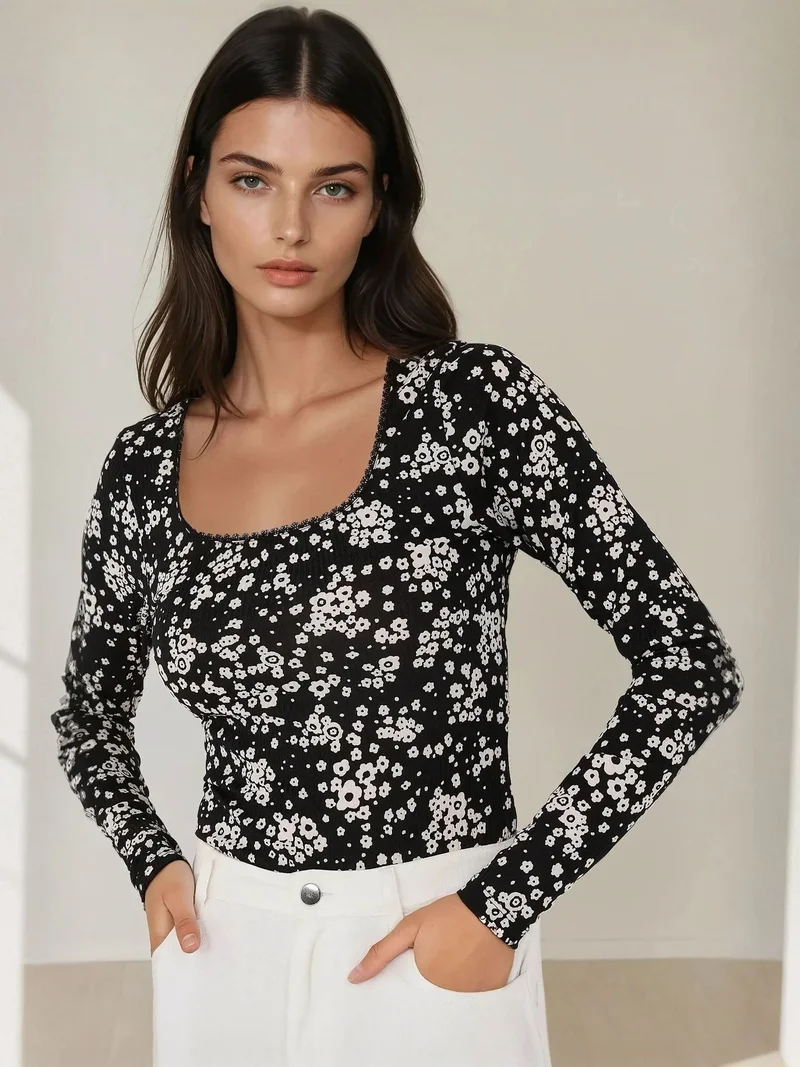 HICCUP Printed Slim Fit Crew Neck Top