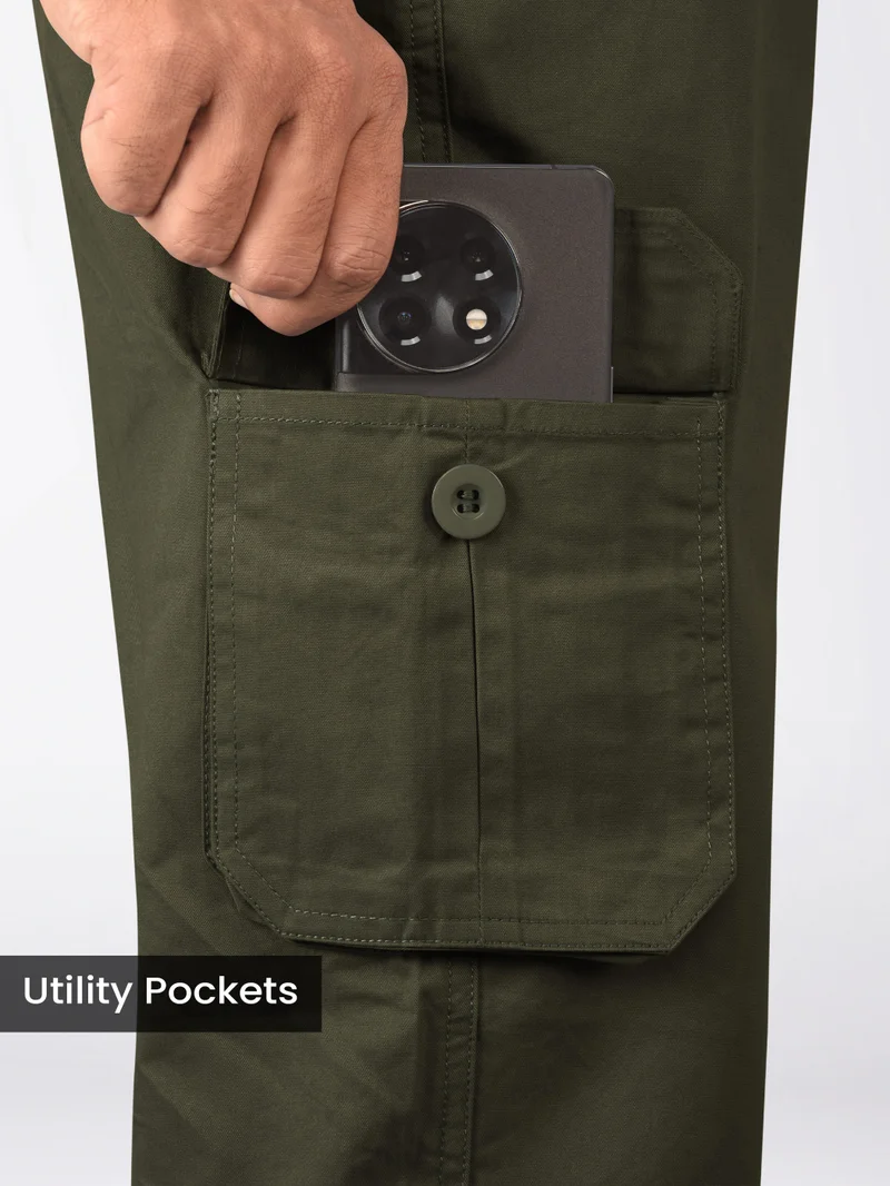 Beyoung Army Green Cotton Cargo Joggers