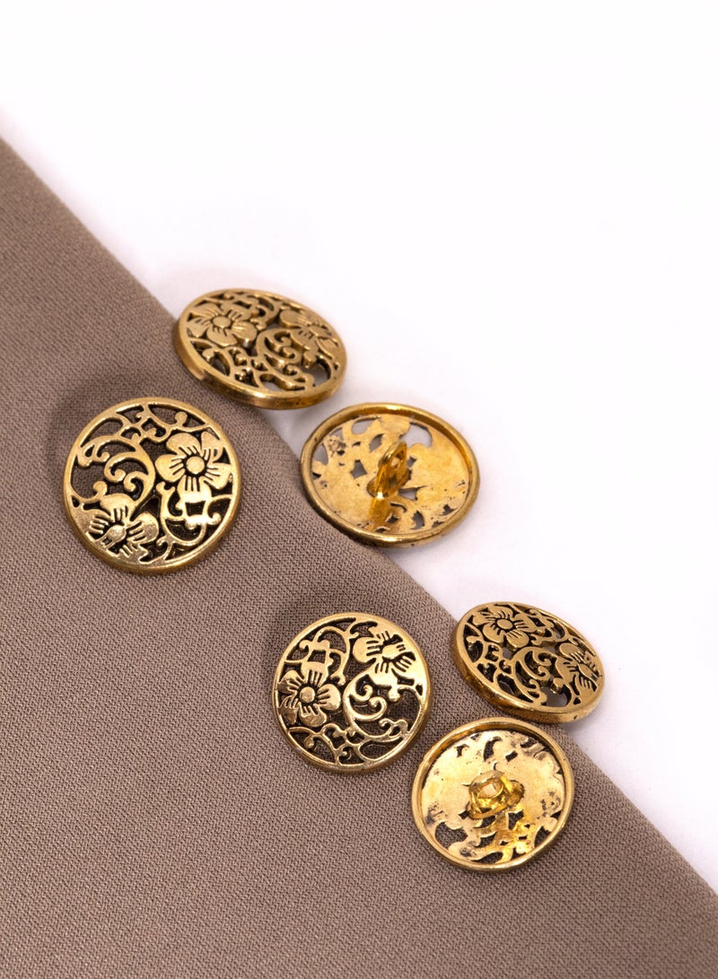 18-Piece Metal Button Set with Floral Design, 12 Pieces 26L and 6 Pieces 32L-Gold - Image 2