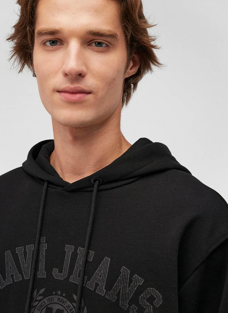 مافي سويت شيرت أسود