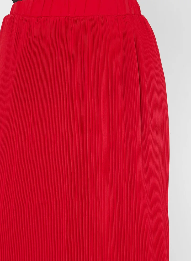 QUIZ Pleated Maxi Skirt