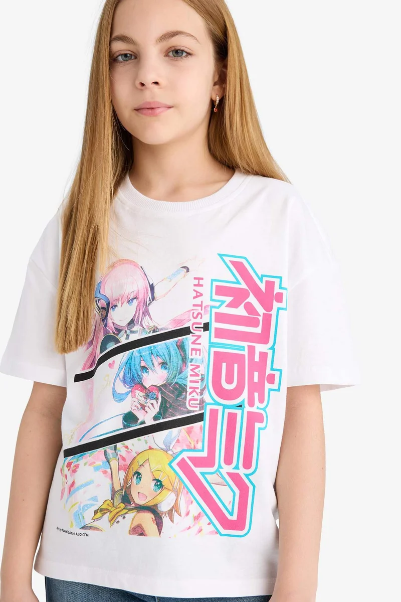 ديفاكتو Girl Hatsune Miku Relax Fit Crew Neck Short Sleeve T-Shirt