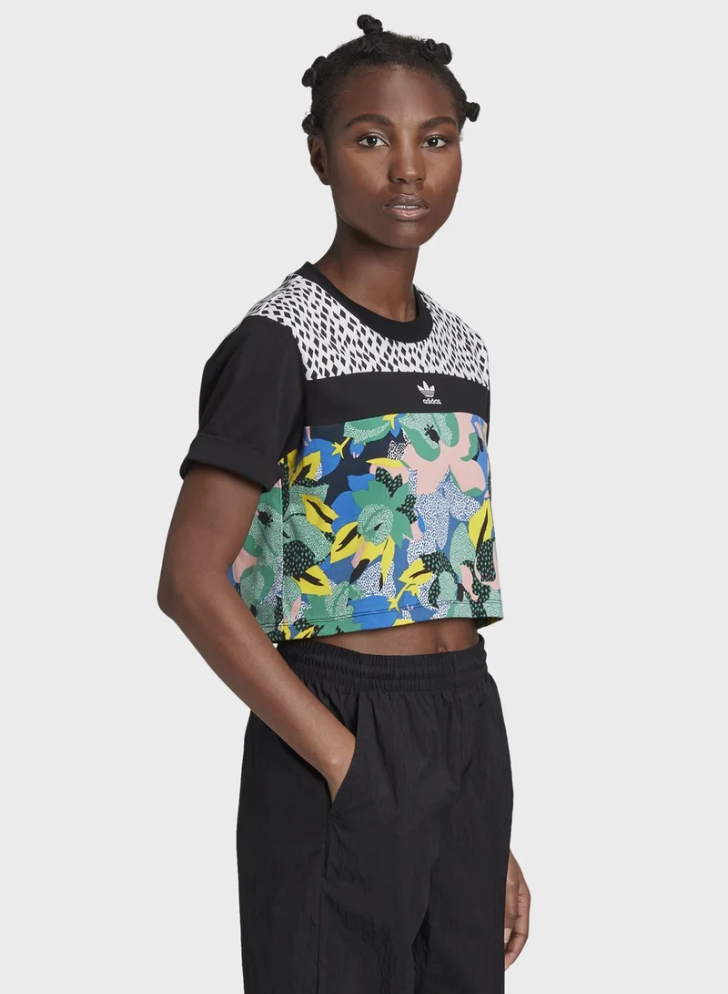 adidas Originals Cropped Graphics Casual Women's T-Shirt