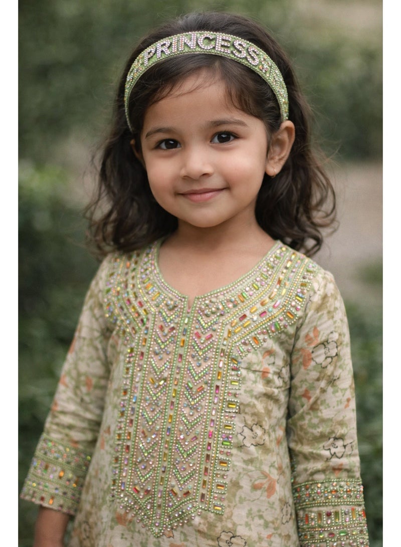 Stitched Princess Bloom Green Mukhawar Jalabeya Mukhawar Jalabeya with Matching Headband - Image 1