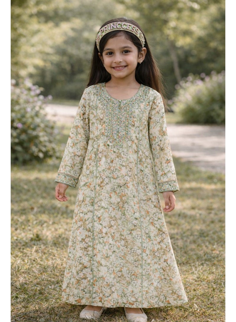 Stitched Princess Bloom Green Mukhawar Jalabeya Mukhawar Jalabeya with Matching Headband - Image 2